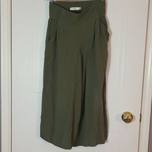 Talula XS green cropped pants